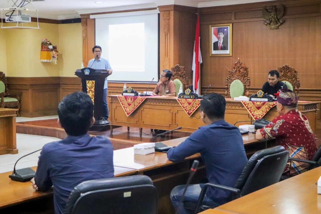 Sekda Badung Adi Arnawa Buka Dialog Dharma Agama, Dharma Negara